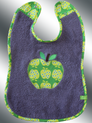 ilMinin Latz an apple a day